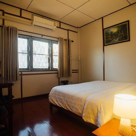 Nu Phen Homestay Chiang Mai Exterior foto