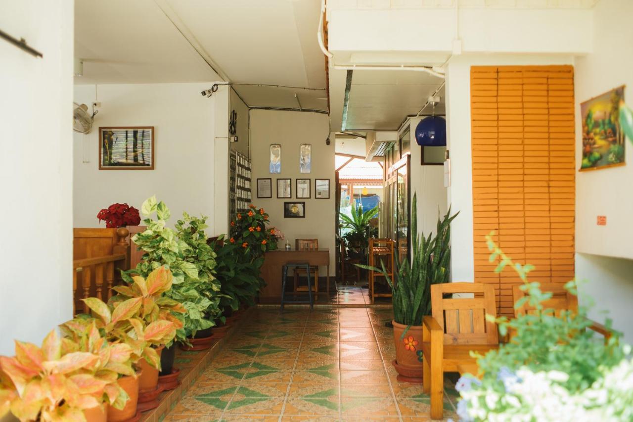 Nu Phen Homestay Chiang Mai Exterior foto