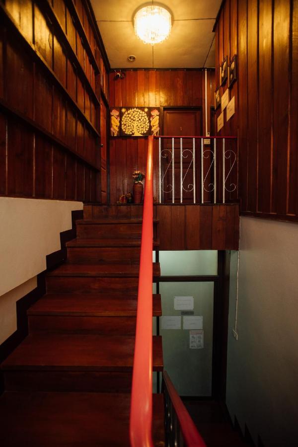 Nu Phen Homestay Chiang Mai Exterior foto