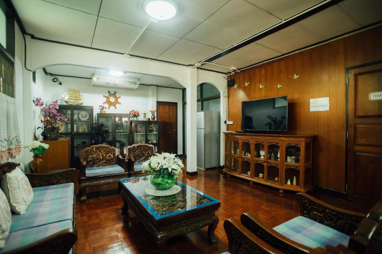 Nu Phen Homestay Chiang Mai Exterior foto